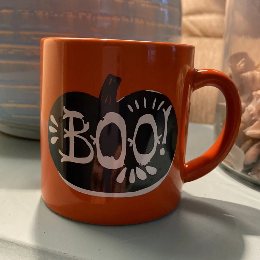 *sold* Crate & Barrel Child’s Halloween Boo Mug